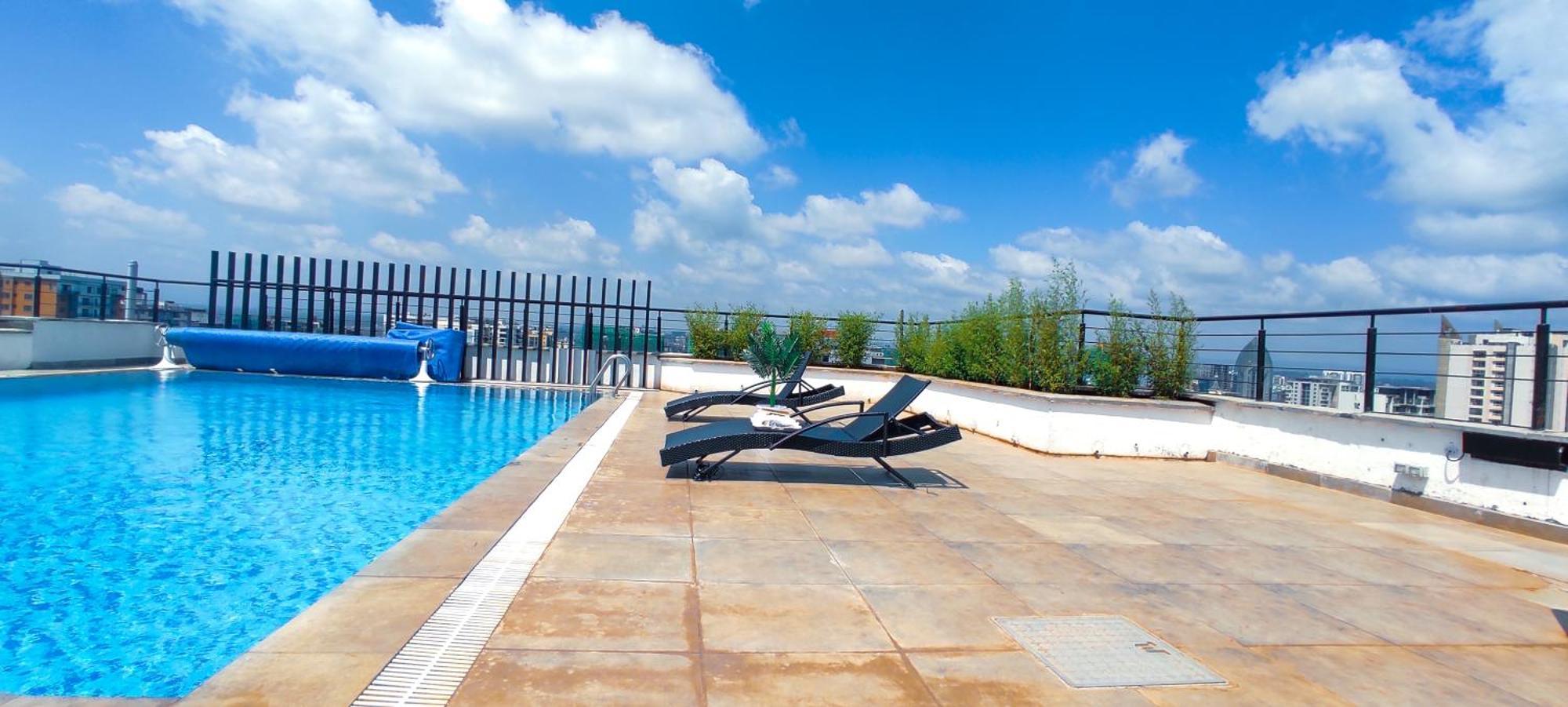 Dukes Suites Nairobi Exterior foto